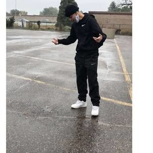 Meet your Posher, Anthony